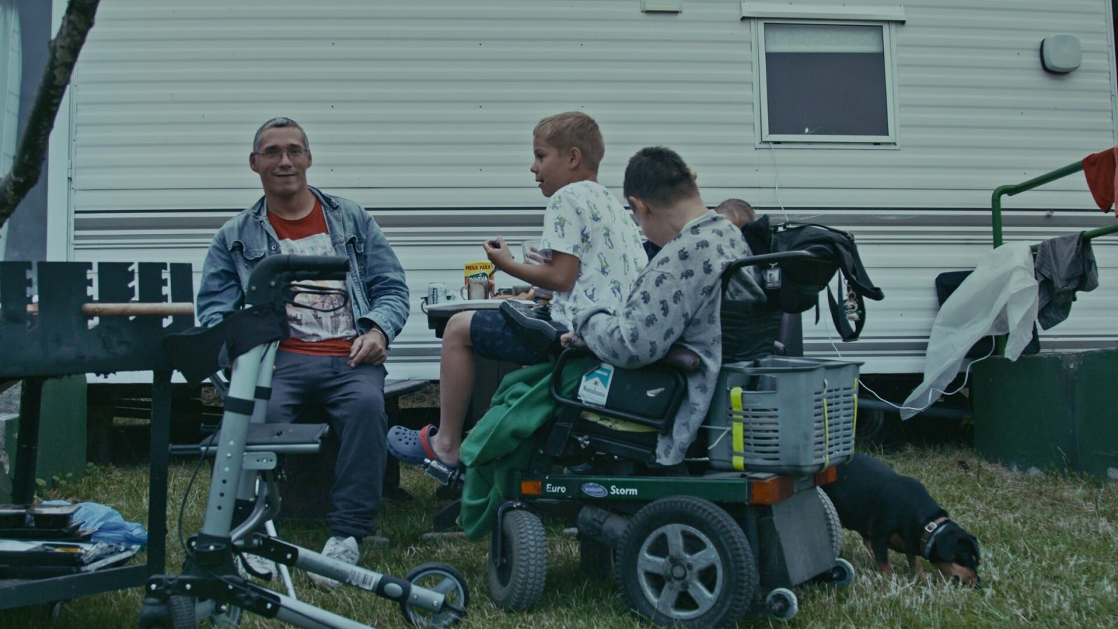Coloring Section. Please A boy who runs · Canada Kids Film Festival