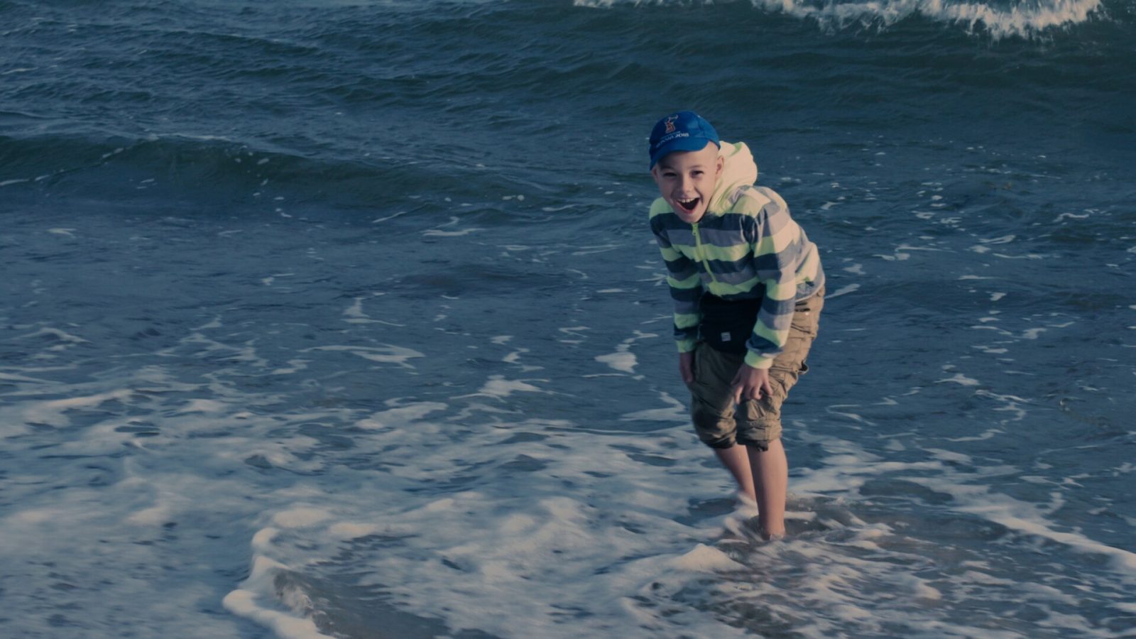 Coloring Section. Please A boy who runs · Canada Kids Film Festival